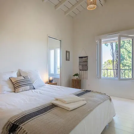 Feriehus Domaine La Clausade *