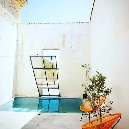 Hébergement de vacances Domaine La Clausade *