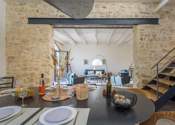 بيت للعطل Domaine La Clausade *
